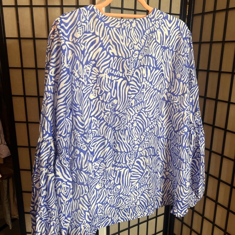 Lilly Pulitzer LAURELIE top MARTINIQUE BLUE white sz 16 - Picture 5 of 5